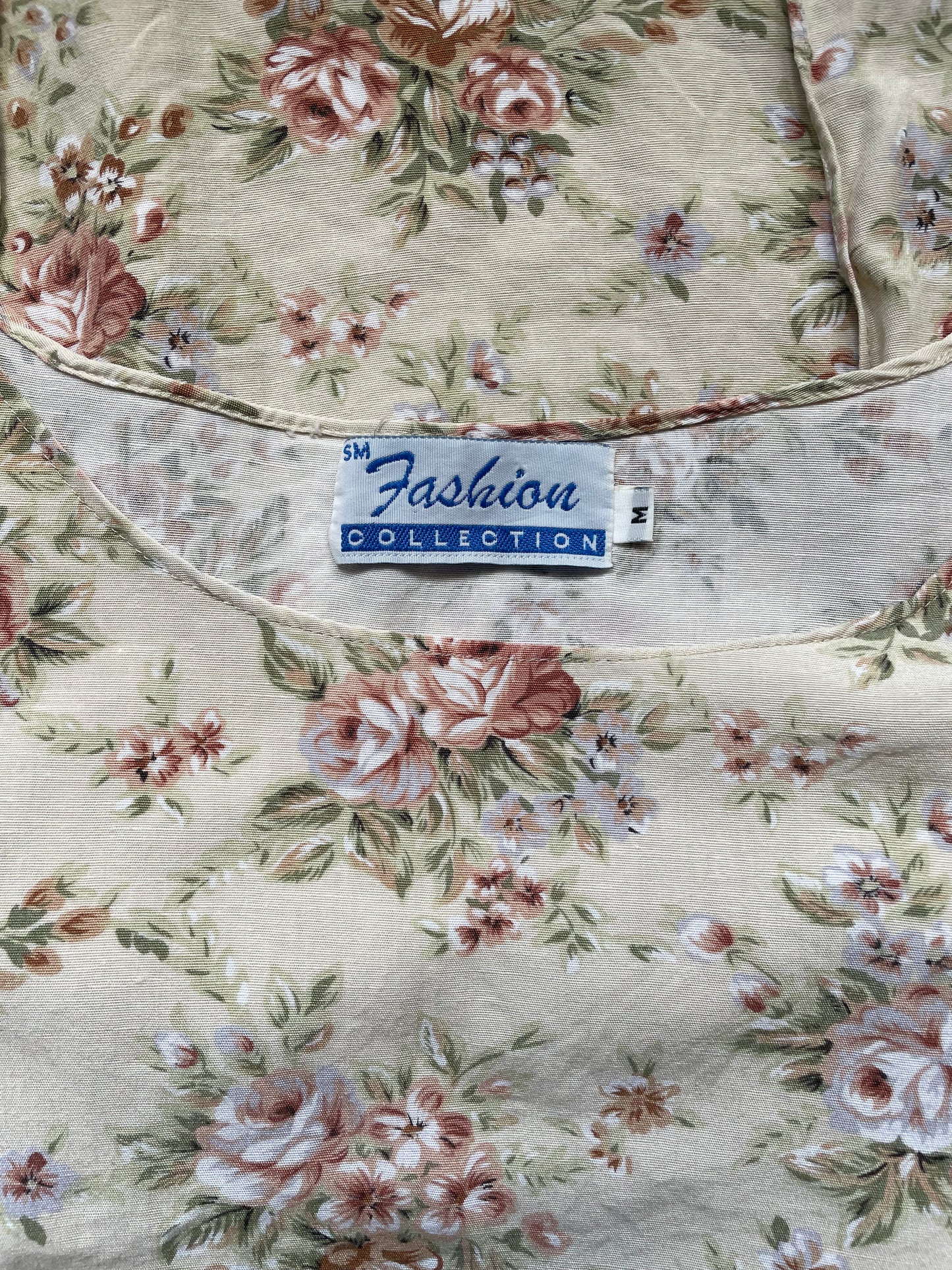 Vintage SM Fashion Collection Tan Floral T-Shirt