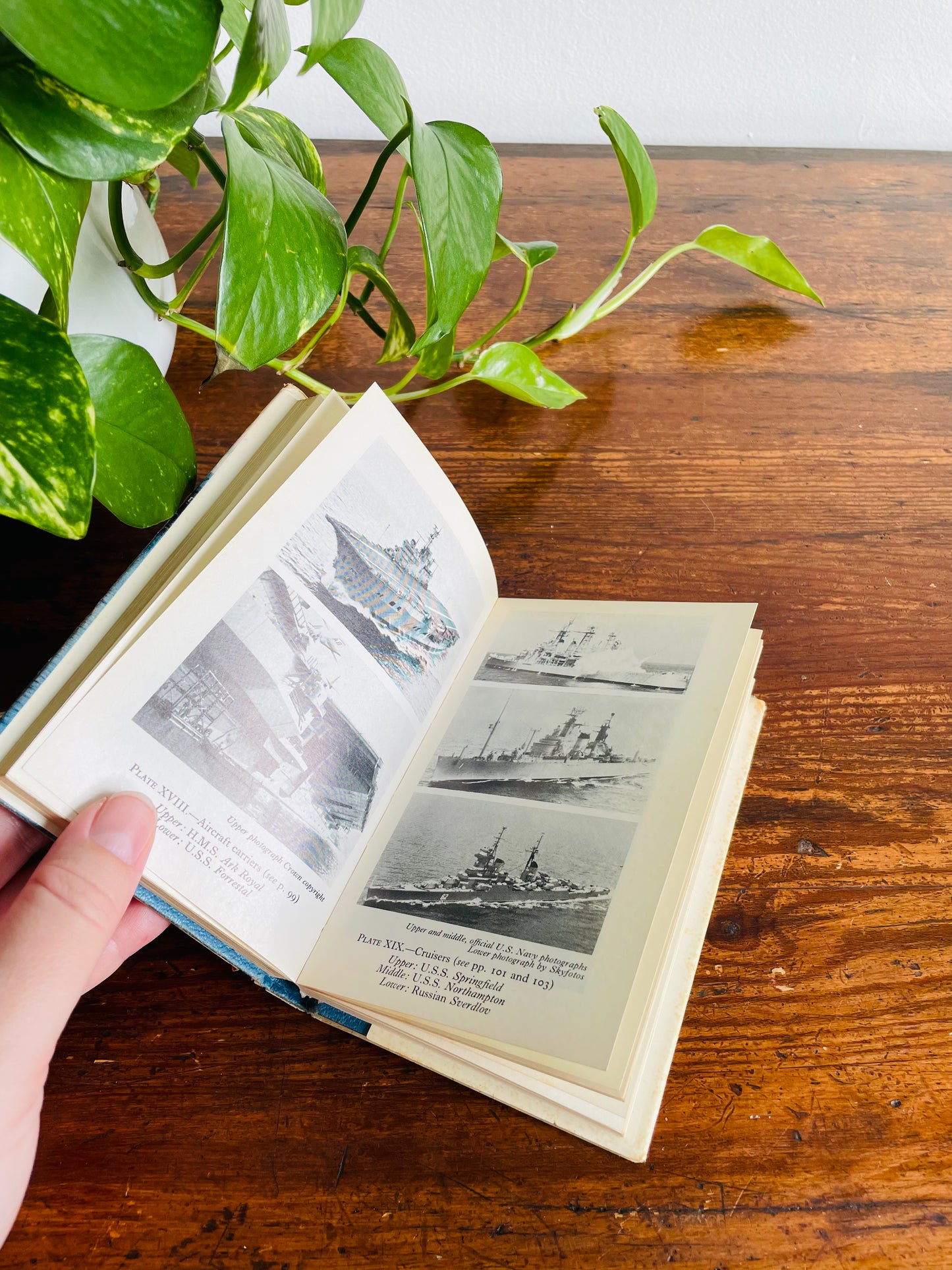 The Observer's Book of Ships - Hardcover Book Pocket Guide (1970)
