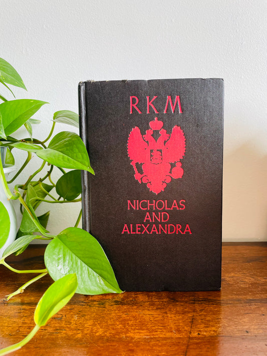 Nicholas And Alexandra - Robert K. Massie (1967) - Vintage Book