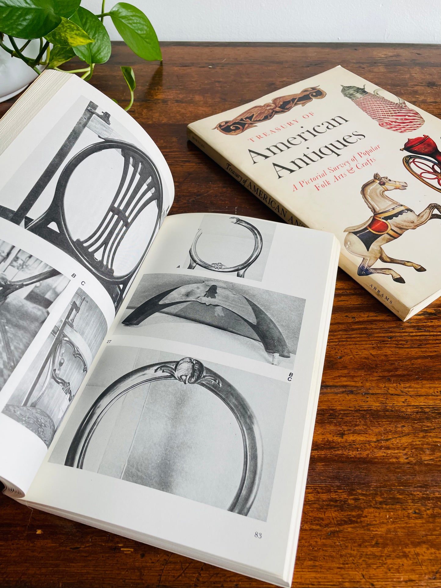 Antique Guides Vintage Book Bundle - American Antiques, Antique Furniture Restoration